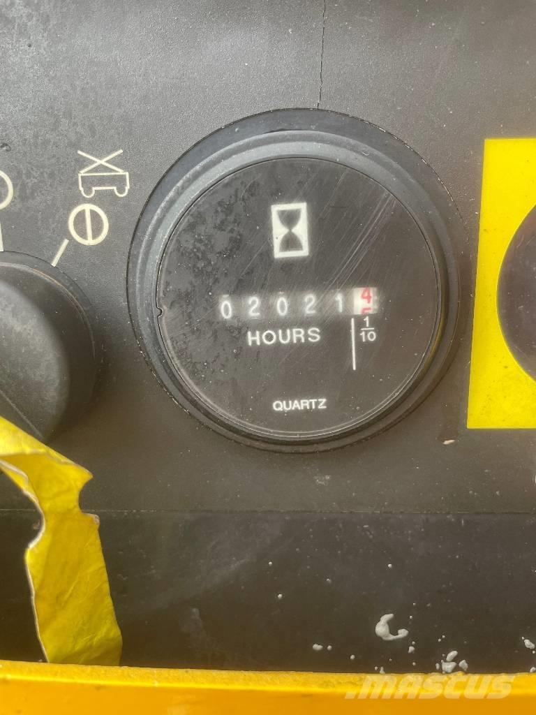 Genie GS 3369 RT Ollós emelők