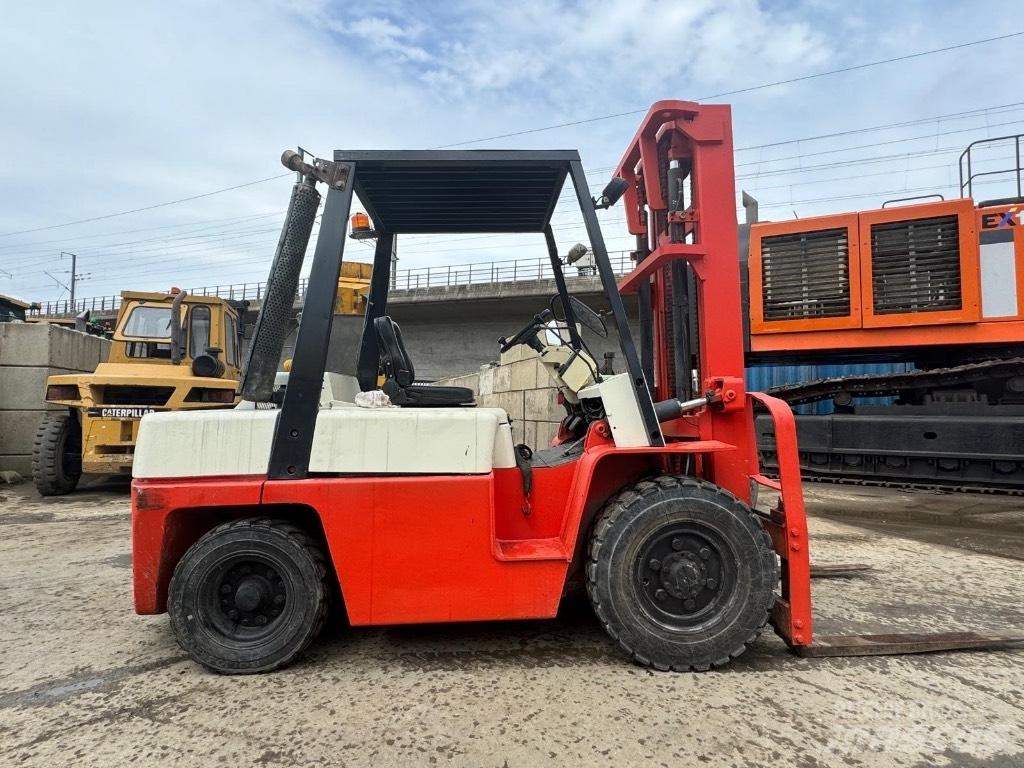 Nissan WF03A35U Dízel targoncák
