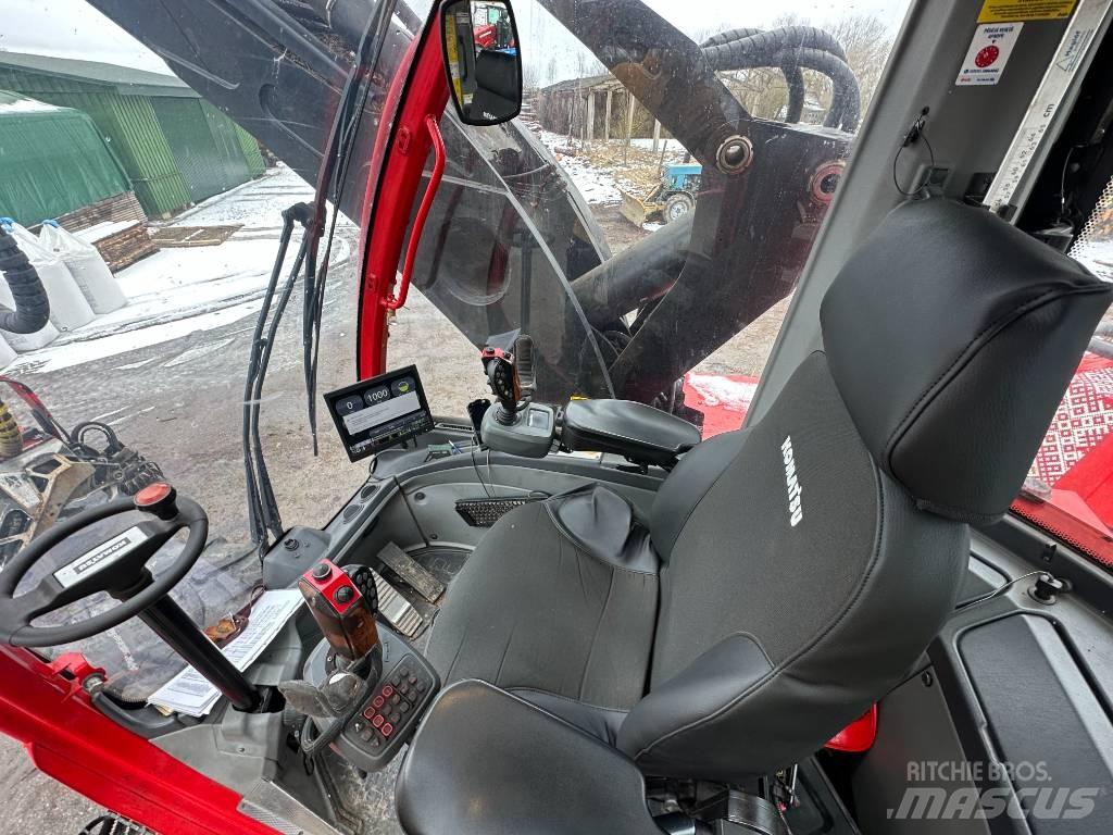 Komatsu 931 Betakarítók