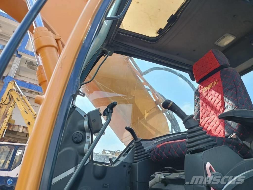 Hyundai 305-9 Lánctalpas kotrók