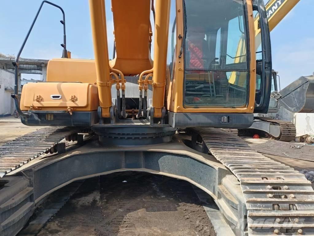 Hyundai 305-9 Lánctalpas kotrók