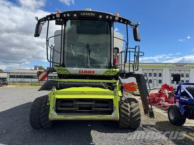 CLAAS LEXION 6900 Kombájnok