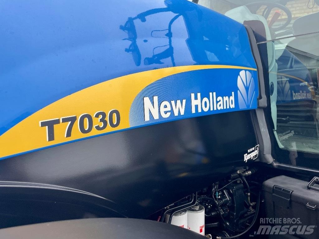 New Holland T 7030 Traktorok