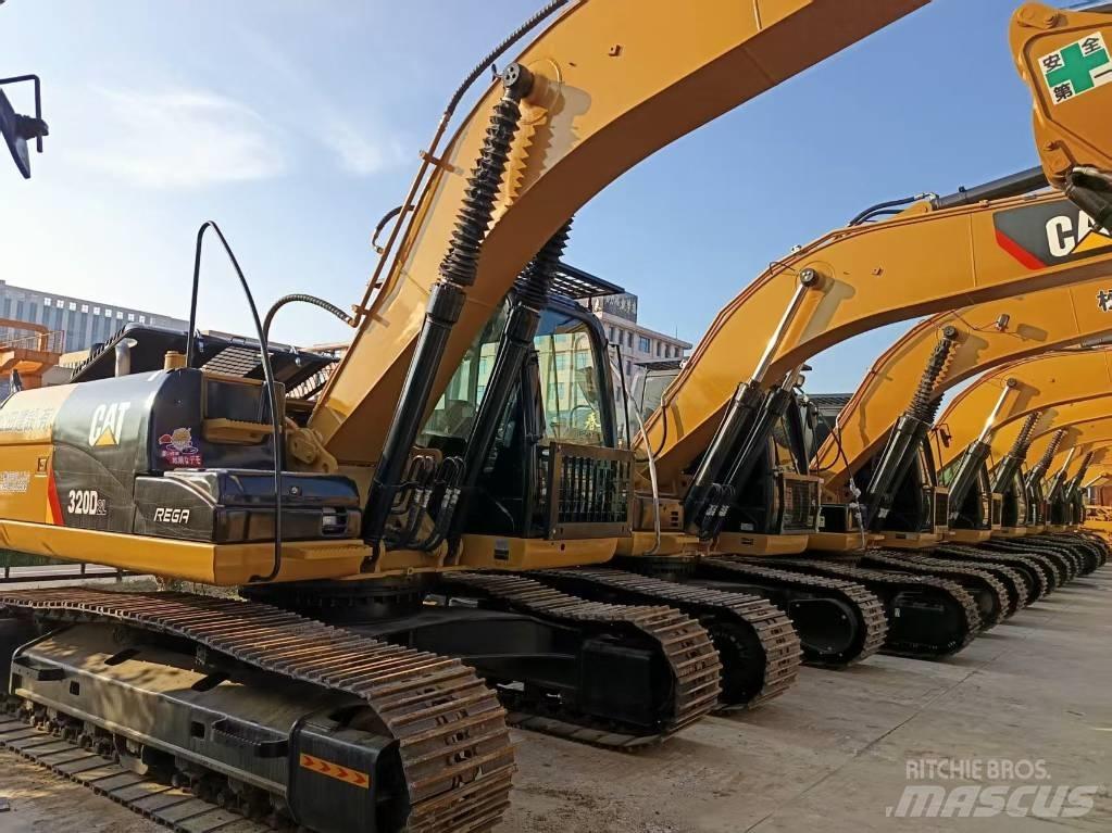 CAT CAT320DL Közepes (midi) kotrók 7 t - 12 t