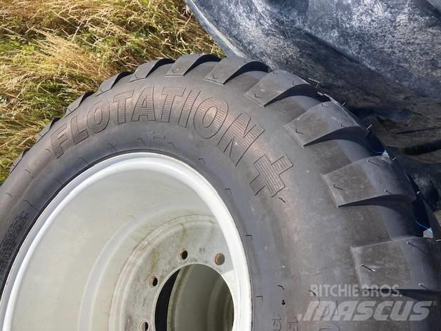 Vredestein 500/55R20 Gumiabroncsok, kerekek és felnik