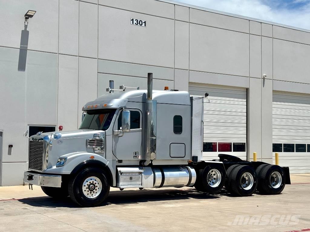Freightliner SD 122 Nyergesvontatók