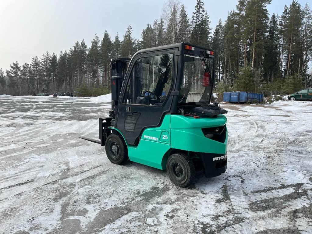 Mitsubishi FD25NT Dízel targoncák