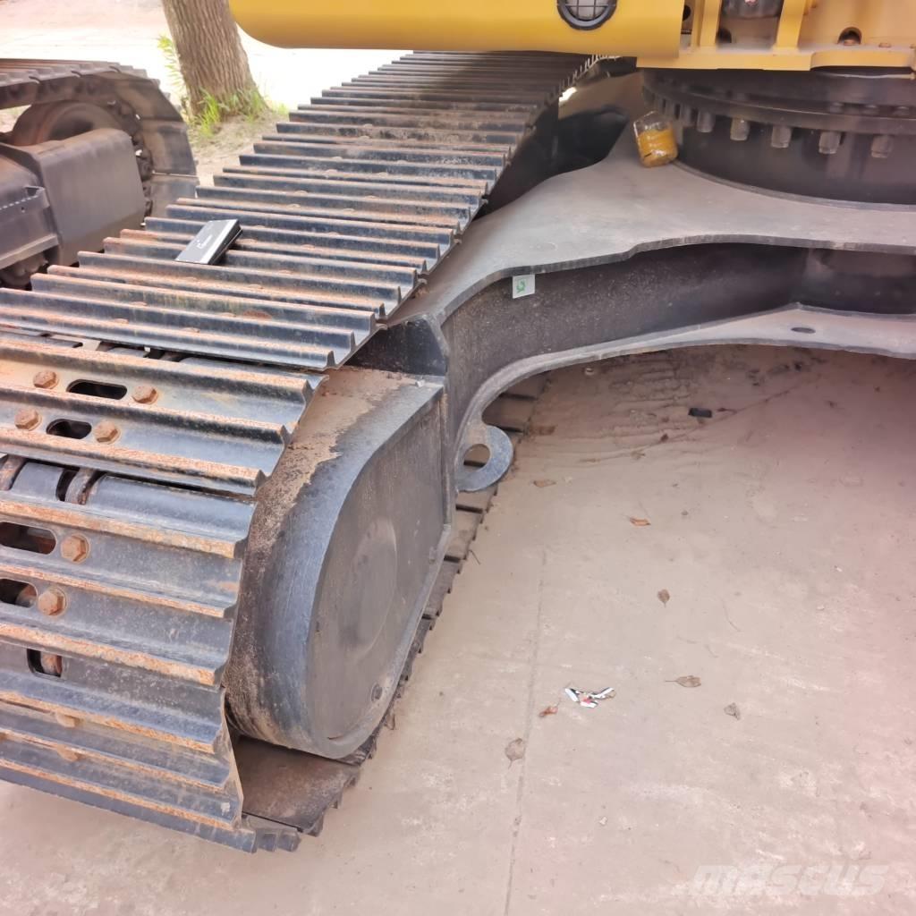 CAT 320 GC Lánctalpas kotrók