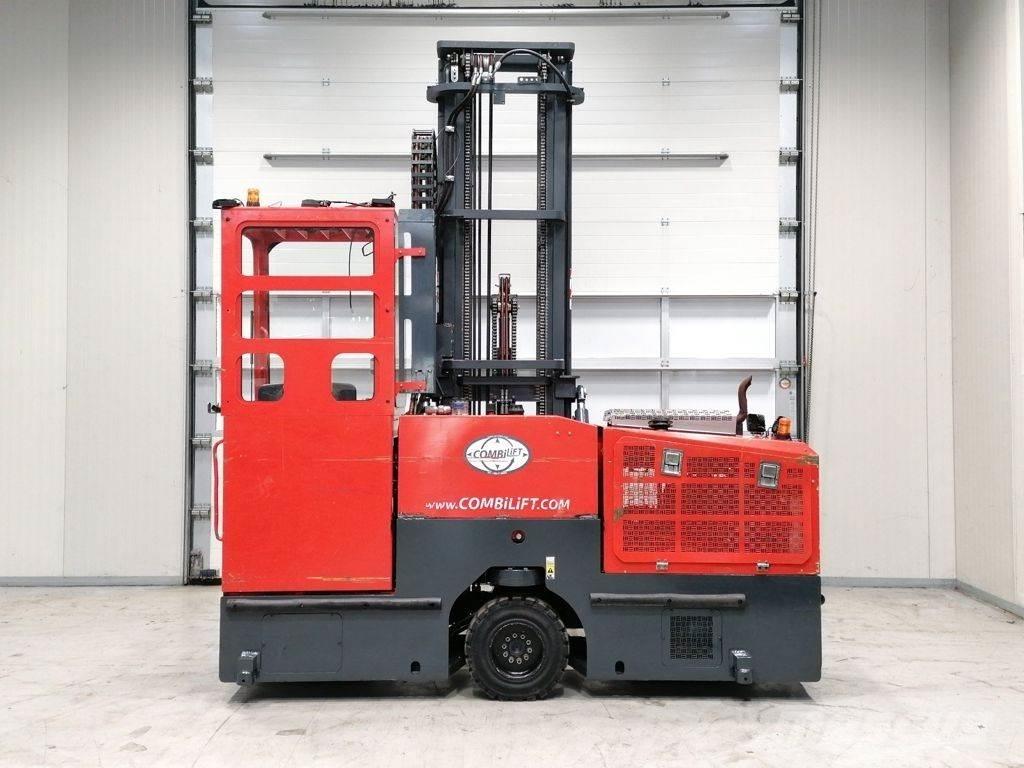 Combilift C3000GST Gázüzemű targoncák