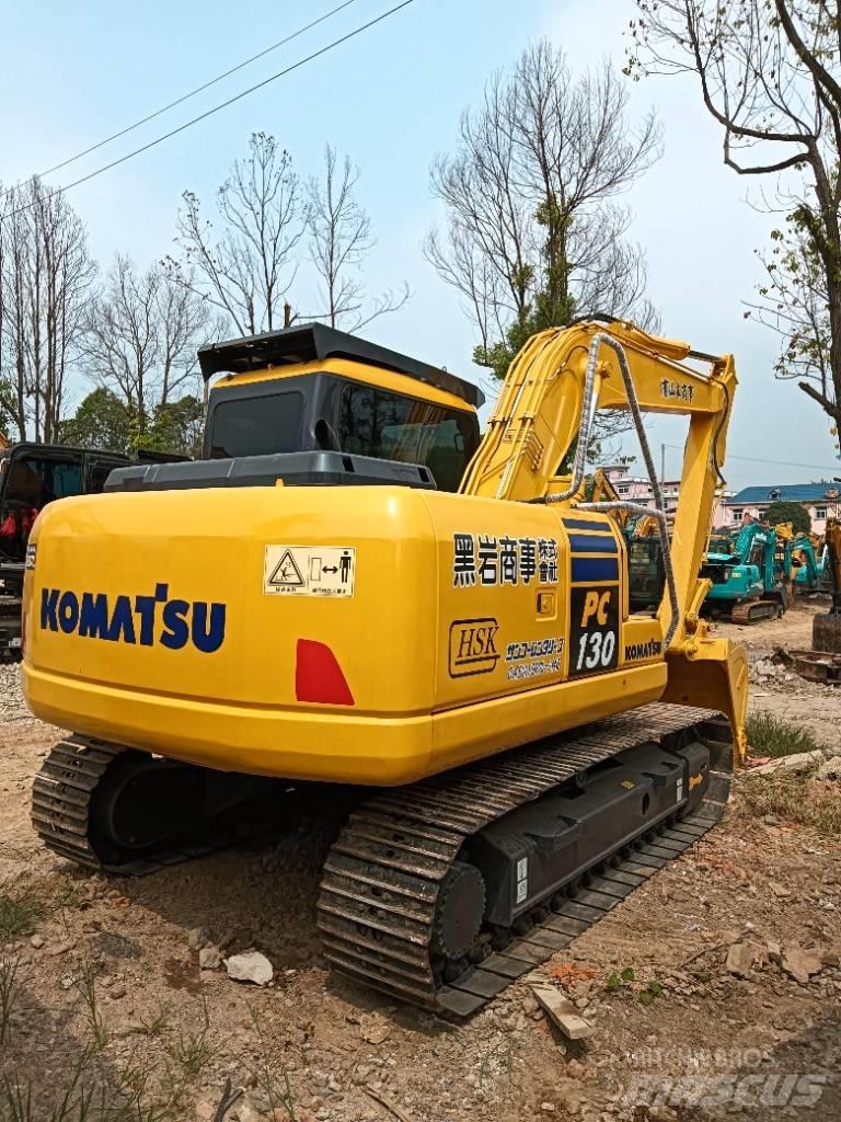 Komatsu PC 130 Közepes (midi) kotrók 7 t - 12 t