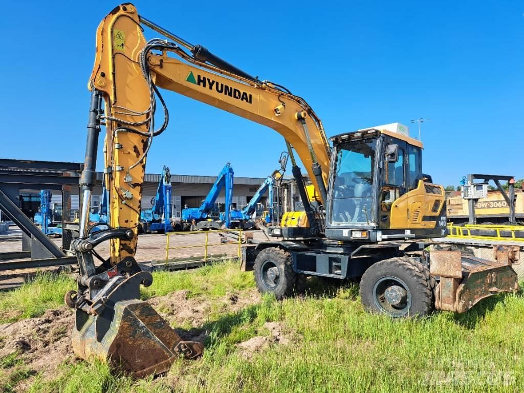 Hyundai HW140 Gumikerekes kotrók