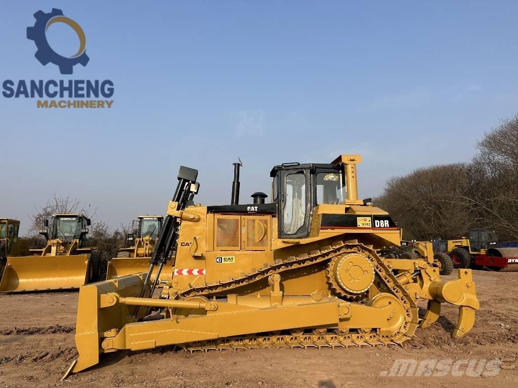 CAT D 8 R lánctalpas dózerek