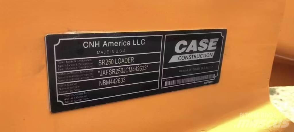 CASE SR 250 Kompaktrakodók
