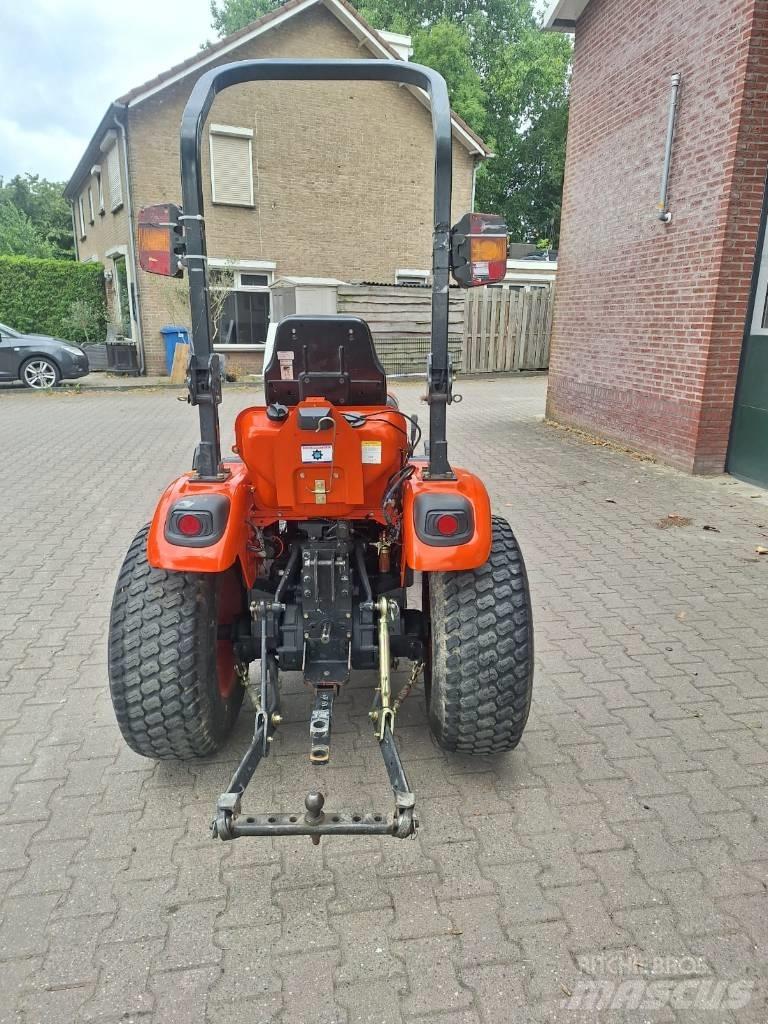 Kioti CK2810 HST Traktorok
