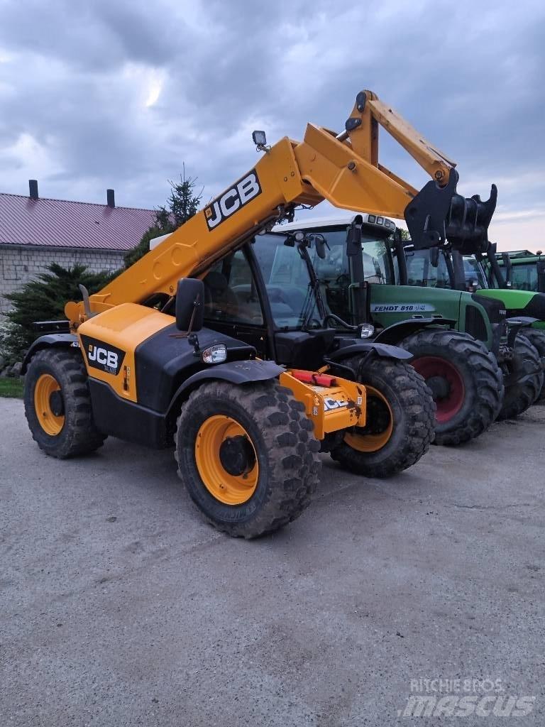 JCB 536 70 536 70 Teleszkópos gumikerekes rakodók
