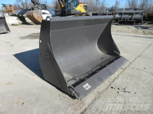 Volvo L20 Kanalak