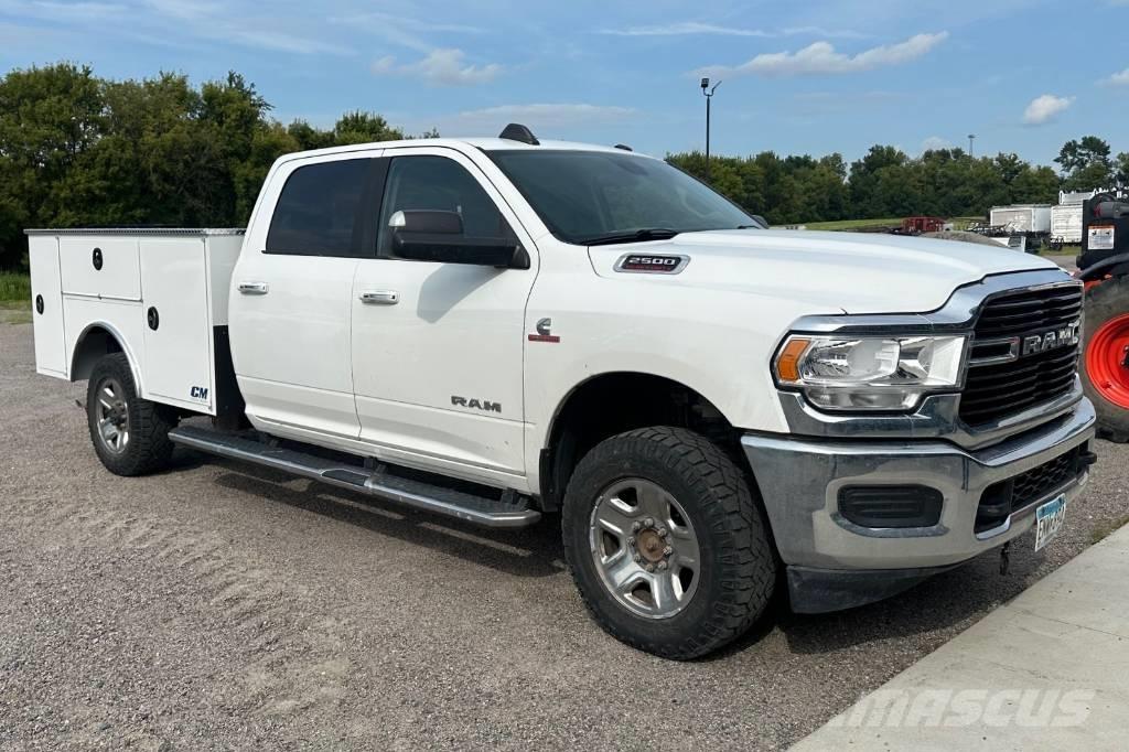 RAM 2500 Big Horn Kis teherszállító/Platós kocsi