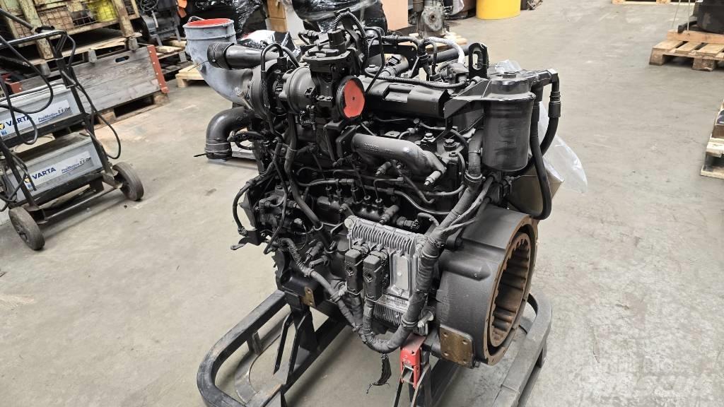 John Deere 4045Hİ551 Motorok