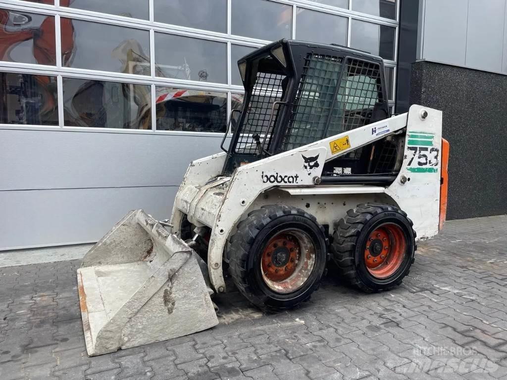 Bobcat 753 Kompaktrakodók