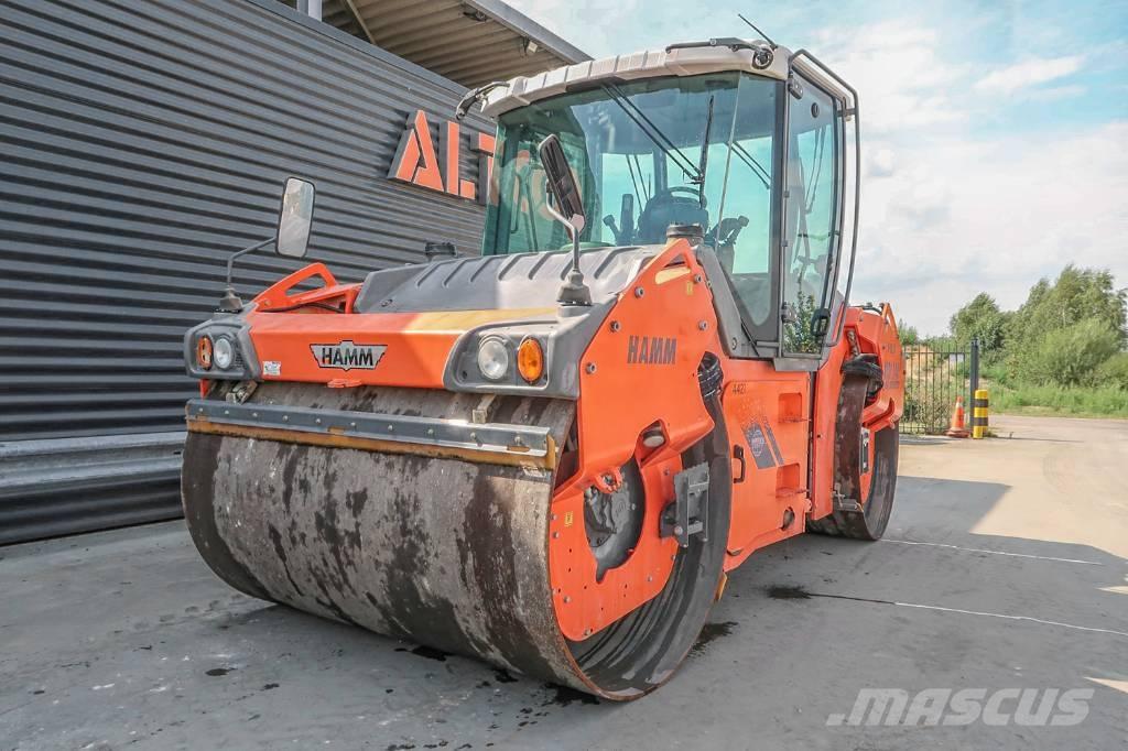 Hamm HD+ 140I VV Ikerdobos hengerek