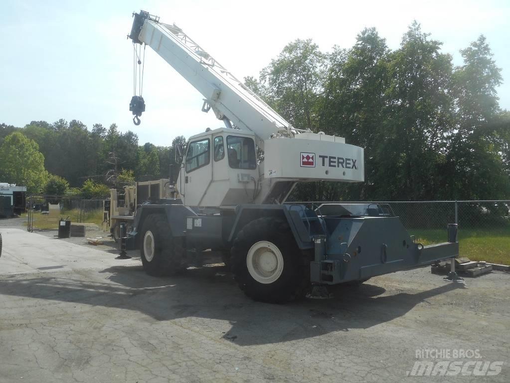 Terex RT 335 Terepdaruk