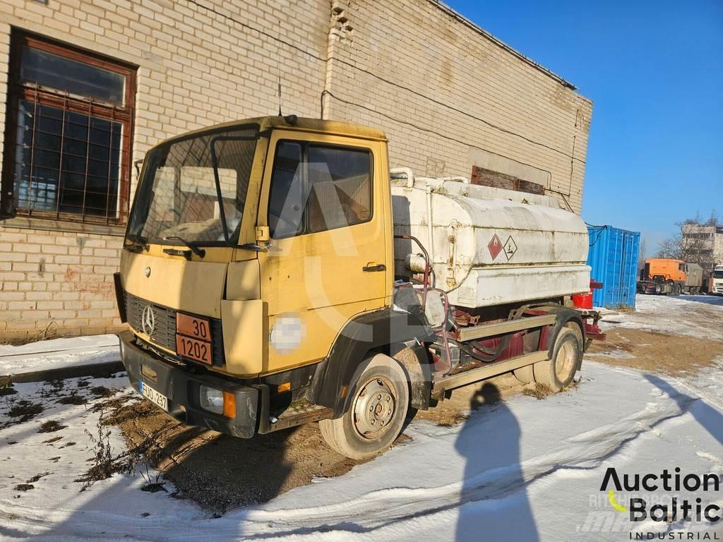 Mercedes-Benz 814 Tartályos teherautók