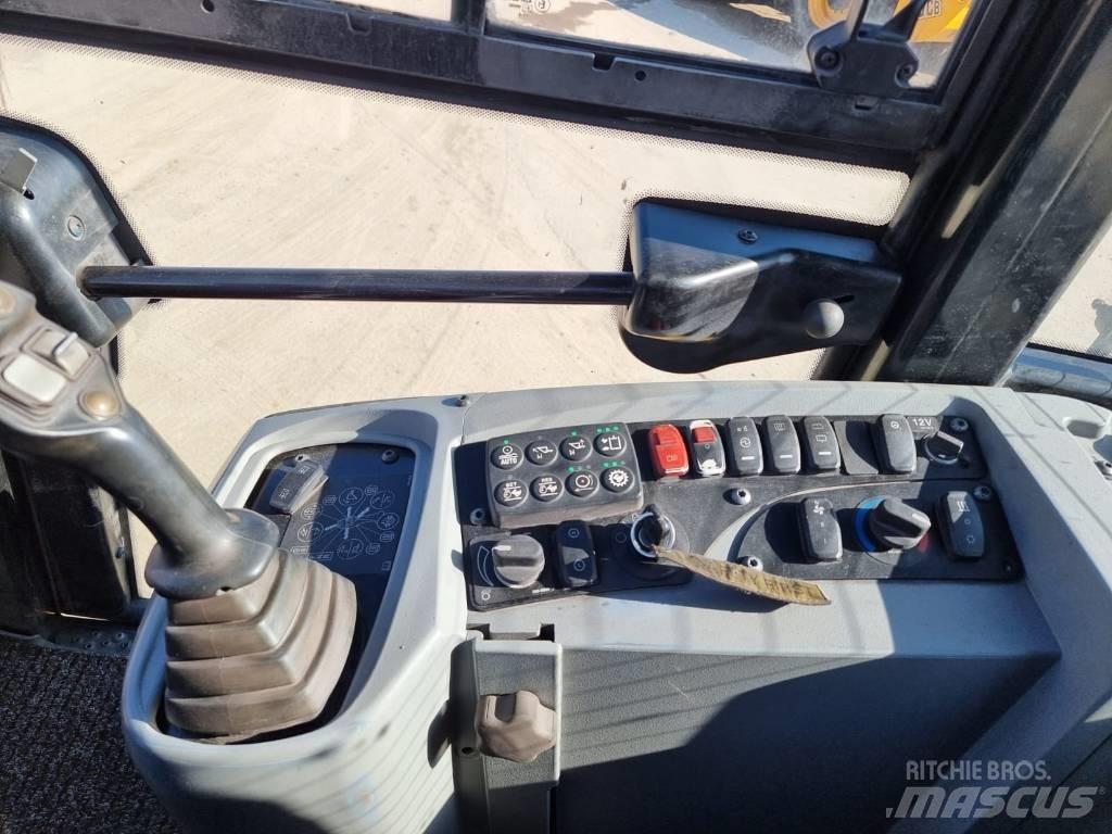 CAT 914 M Gumikerekes homlokrakodók