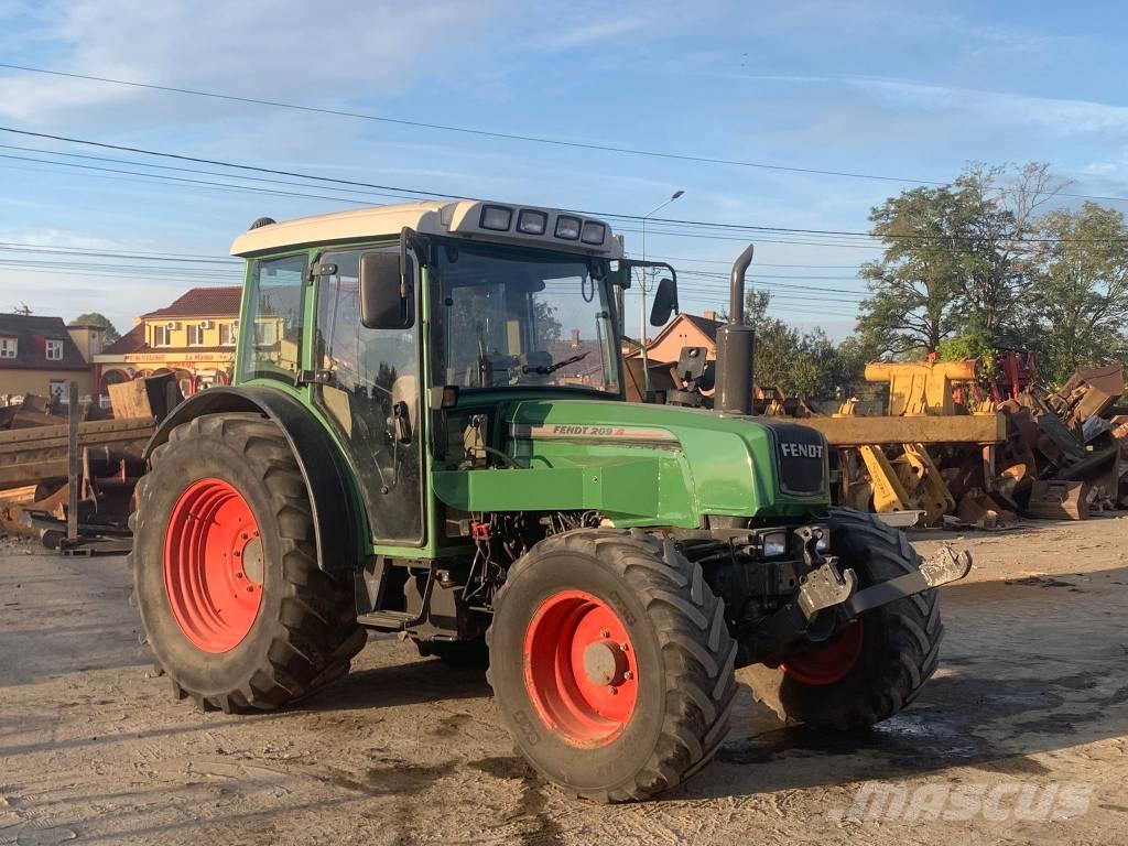 Fendt 209S Traktorok
