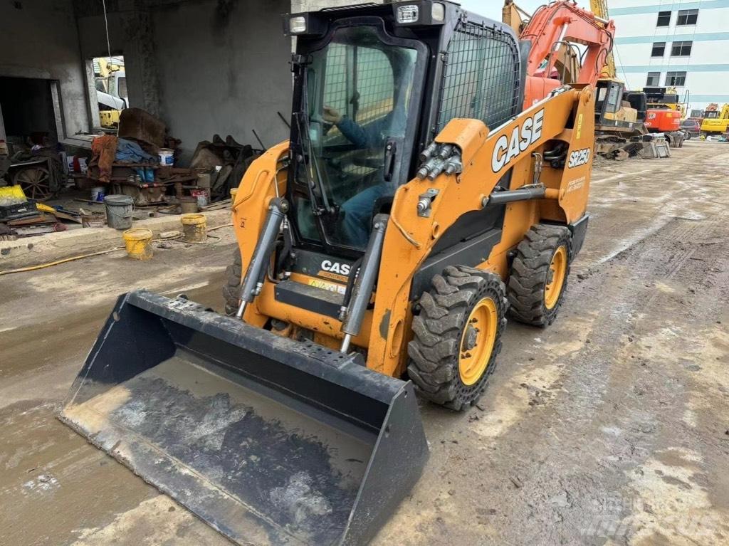 CASE SR 250 Kompaktrakodók