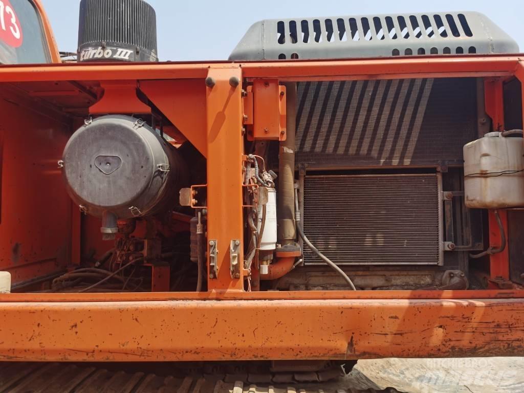 Doosan DX 300 LC Lánctalpas kotrók