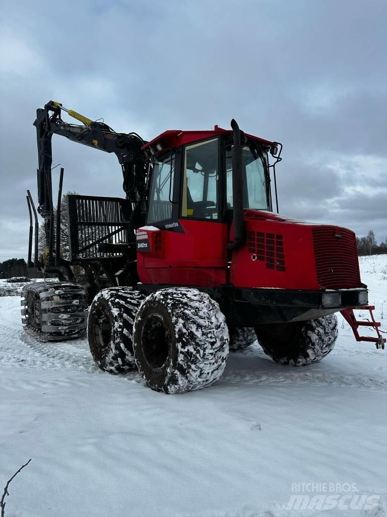 Komatsu 840 TX Kihordók