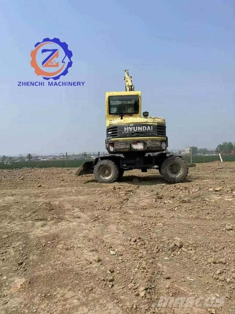 Hyundai 60 W Gumikerekes kotrók