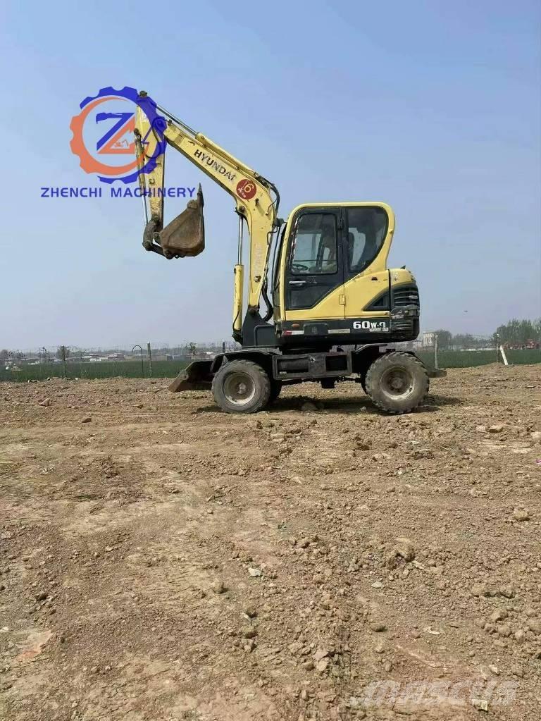 Hyundai 60 W Gumikerekes kotrók