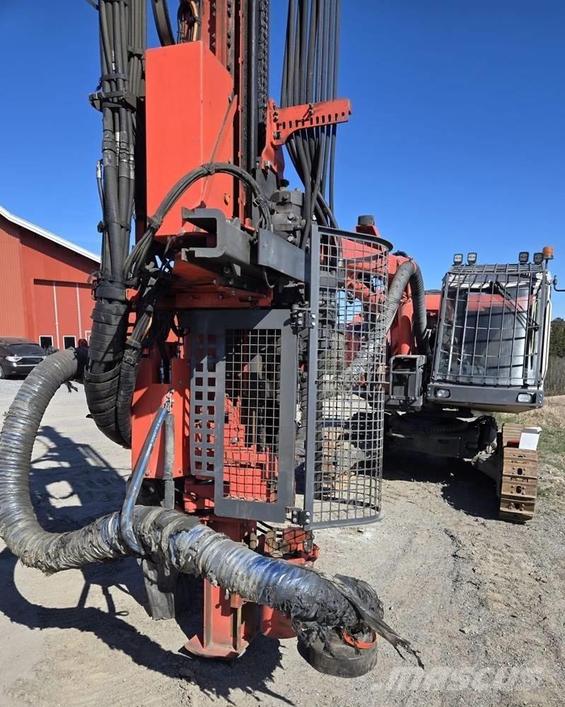 Sandvik Ranger DX800 Alagút- és földalatti bányászati fúrók
