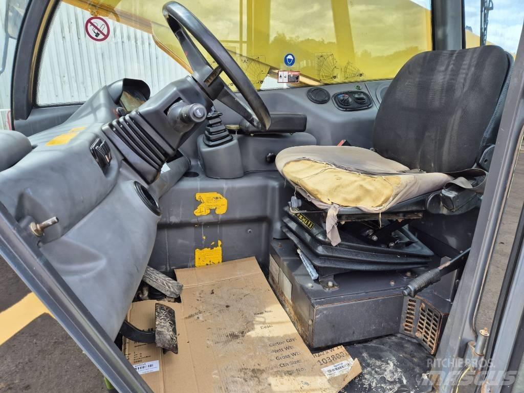 New Holland LM 1333 Teleszkópos rakodók
