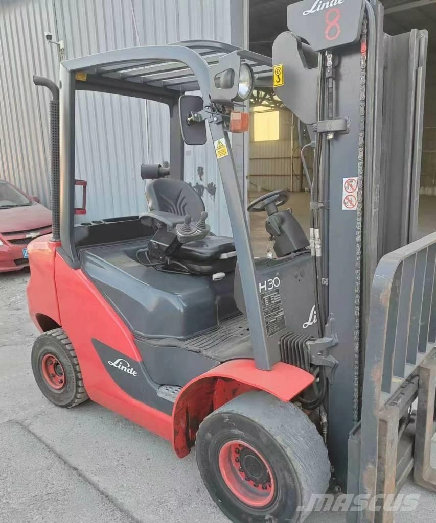 Linde H 30 D Dízel targoncák
