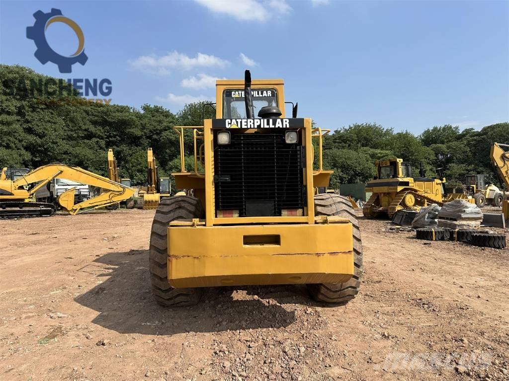 CAT 966 C Gumikerekes homlokrakodók