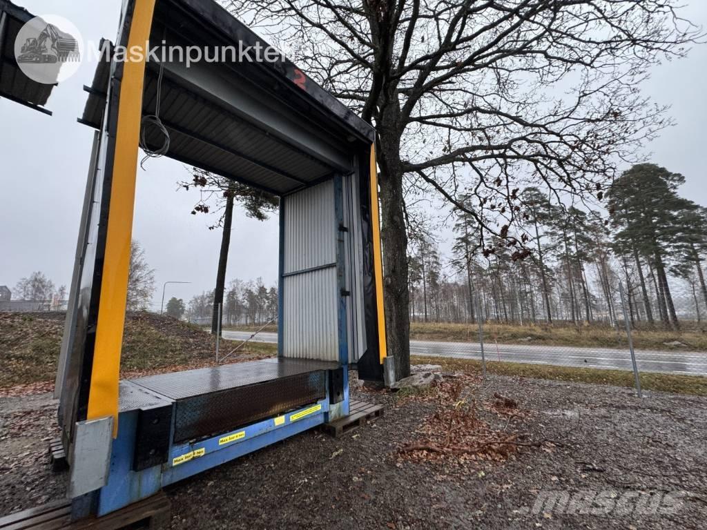 Lasthuskaj Okänt Raktári emelvények