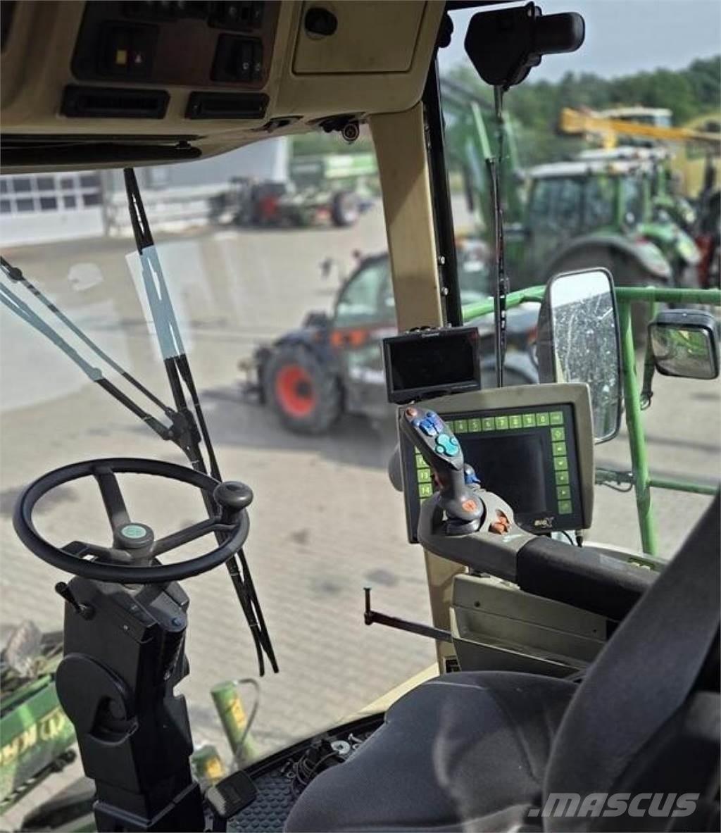 Krone Big X 650 Önjáró szecskázók