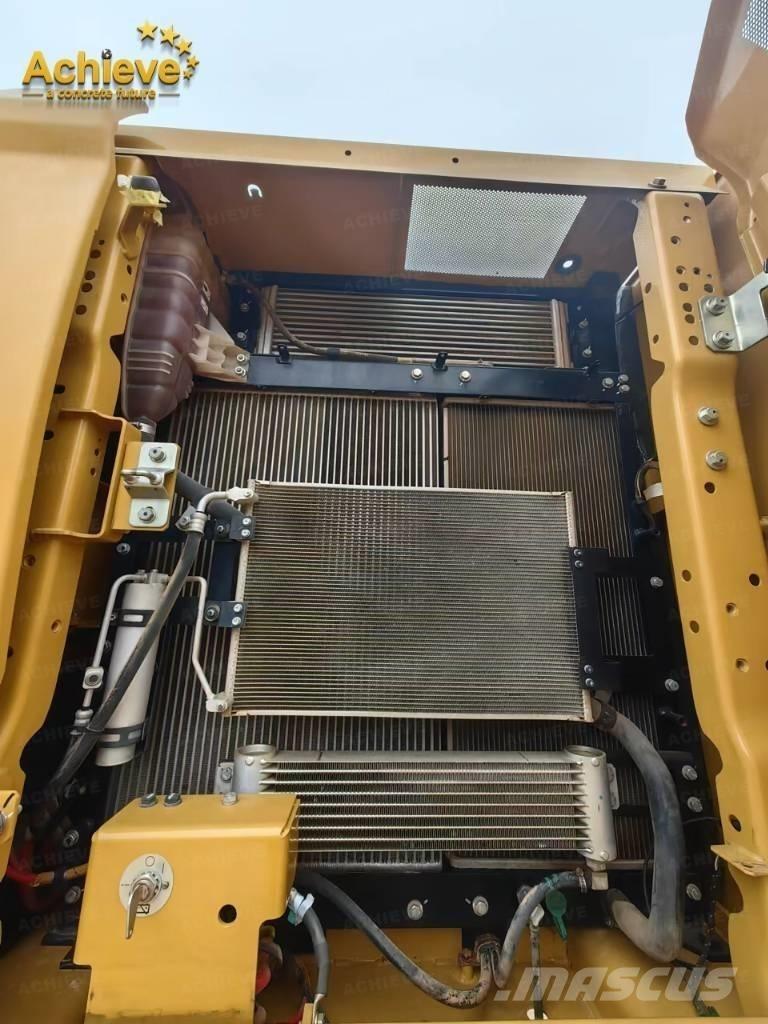 CAT 320 GC Lánctalpas kotrók