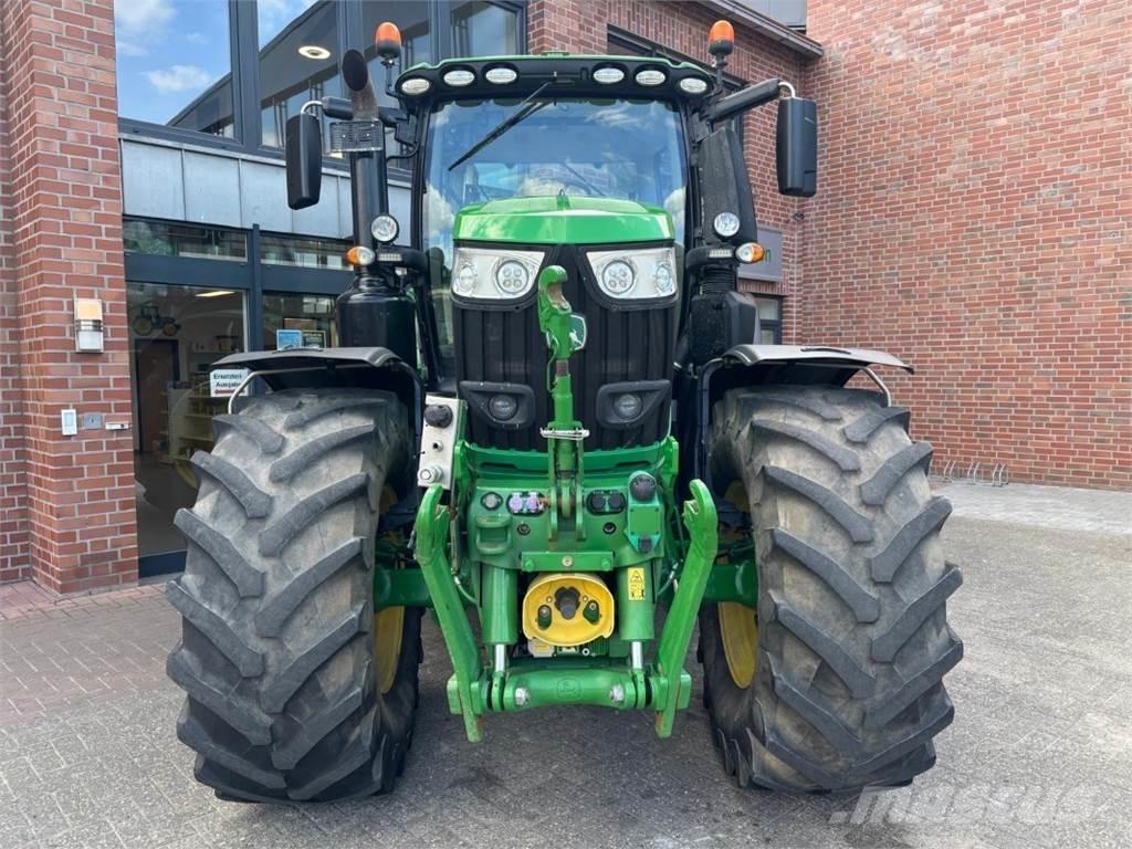 John Deere 6230R Traktorok