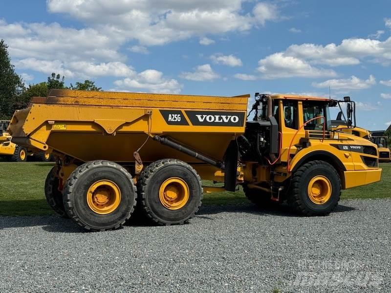 Volvo A 25 G Csuklósdömperek