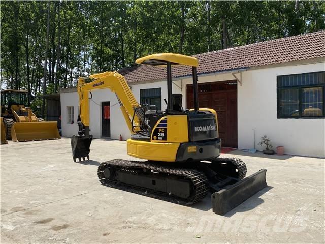 Komatsu PC 35 Lánctalpas kotrók