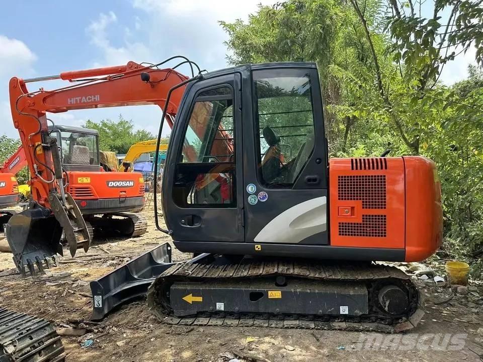 Hitachi ZX60 Mini kotrók < 7t