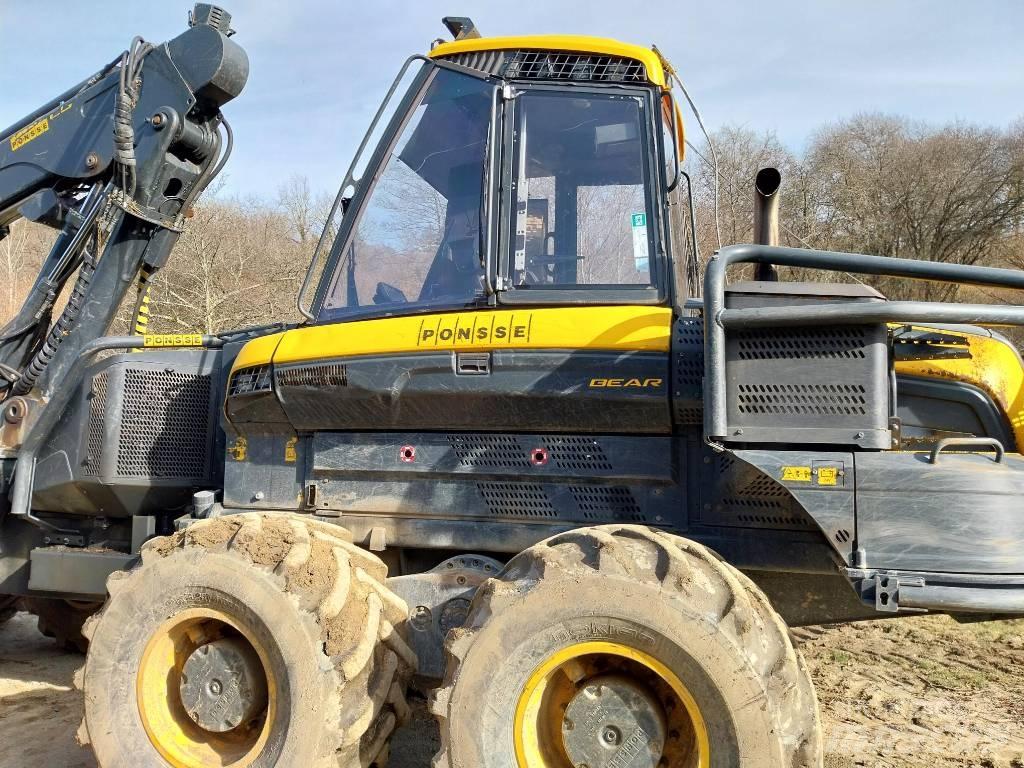 Ponsse Bear 8W Betakarítók