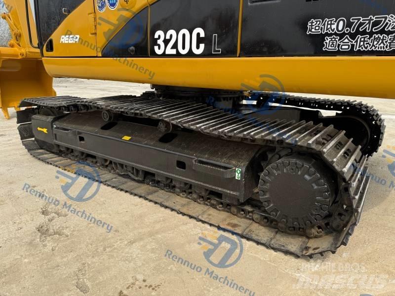 CAT 320 C L Lánctalpas kotrók