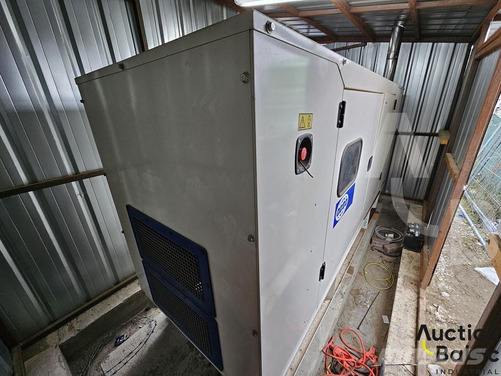 FG Wilson P150-5 Dízel áramfejlesztők