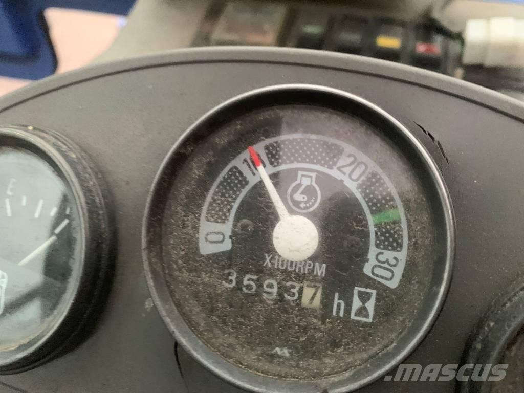 Iseki SF 310 Ráülős fűnyírók