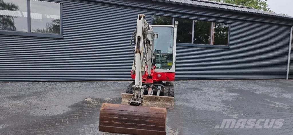 Takeuchi TB228 Mini kotrók < 7t