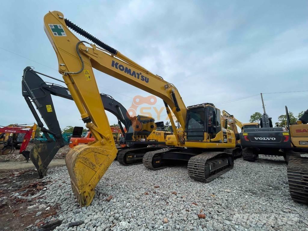 Komatsu PC 220-8M0 Lánctalpas kotrók